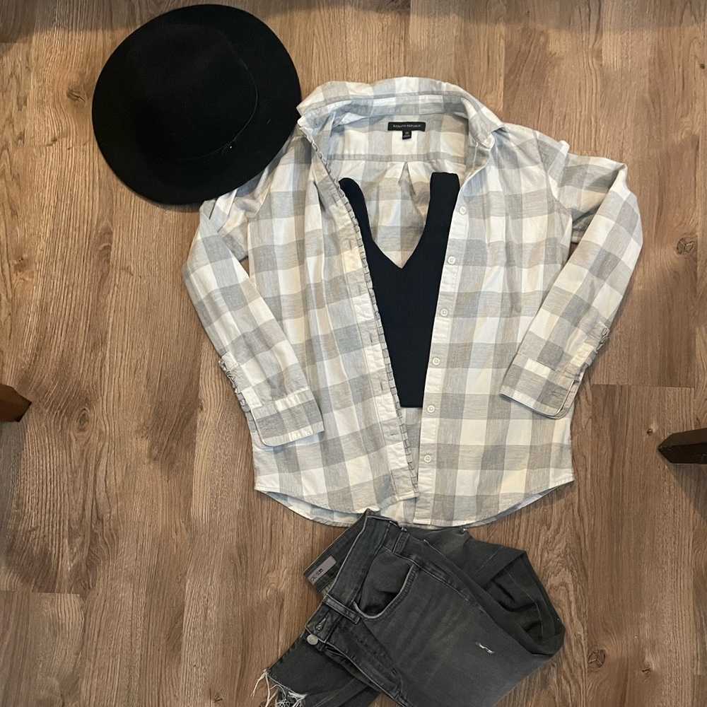 Banana Republic Flannel Button Down